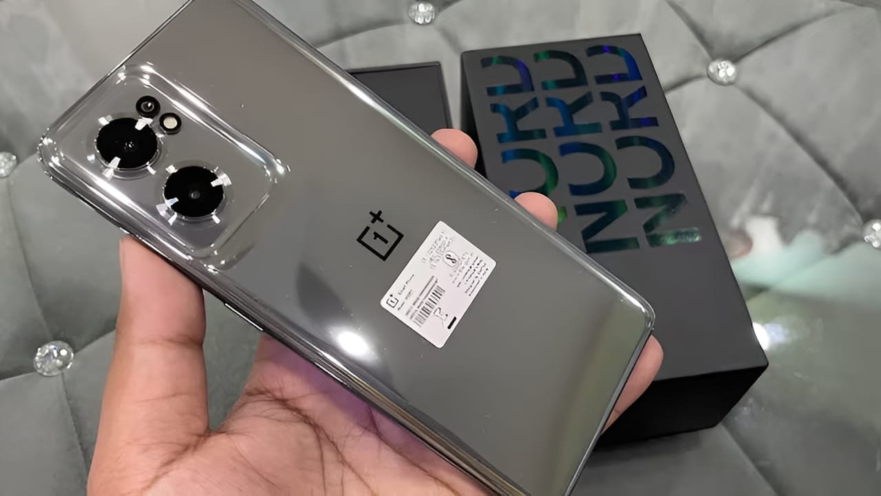 OnePlus Nord 2T 5G Launched: 300MP Camera, Dimensity 1300 Chipset & 120W SuperVOOC Charging Just for 11,999